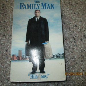 VHS TAPE FAMILY MAN KEVIN COSTNER
